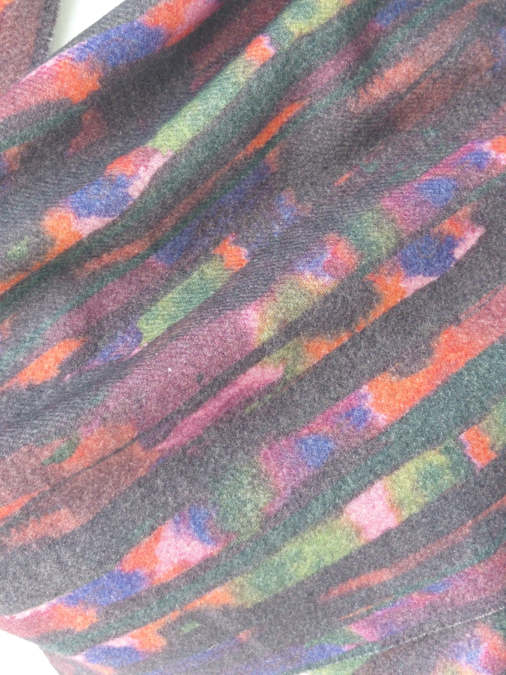Blossom Garden Italy Wool Cashmere Scarf Wrap Shawl Paisley Medallion Fringe - Picture 9 of 10